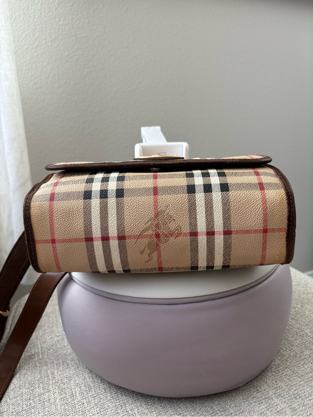 Burberry Beige Plaid Bag with Brown Trim - Picture 3 of 12